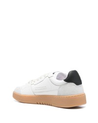 Мужские бело-черные кожаные низкие кеды от Axel Arigato