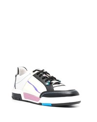 Мужские бело-черные кожаные низкие кеды от Moschino