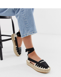 Бело-черные кожаные сандалии на плоской подошве от Pull&Bear