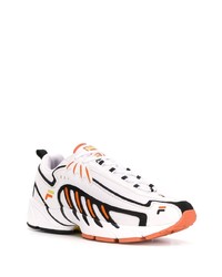 Мужские бело-черные кроссовки от Fila