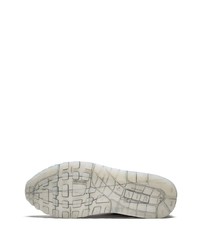 Мужские бело-черные кроссовки от Nike