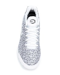 Женские бело-черные кроссовки от Nike