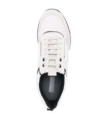 Мужские бело-черные кроссовки от Geox