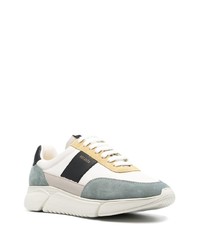 Мужские бело-черные кроссовки от Axel Arigato