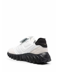 Мужские бело-черные кроссовки от Pantofola D'oro