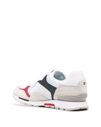 Мужские бело-черные кроссовки от Tommy Hilfiger