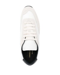 Мужские бело-черные кроссовки от Common Projects