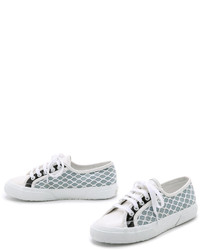 Женские бело-черные низкие кеды от Superga