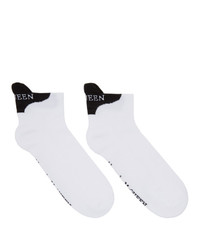 Мужские бело-черные носки от Alexander McQueen