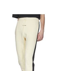 Мужские бело-черные спортивные штаны с принтом от Essentials