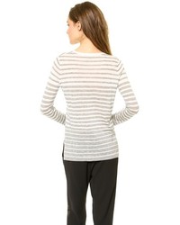 Женский бело-черный свитер с круглым вырезом в горизонтальную полоску от Vince