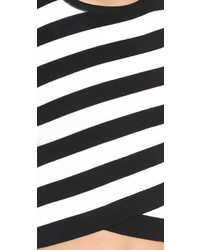 Бело-черный укороченный топ в горизонтальную полоску от DKNY