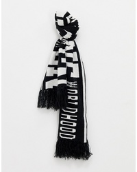 Бело-черный шарф с принтом