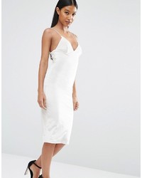 Белое бархатное платье-миди