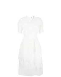 Белое вечернее платье в сеточку с вышивкой