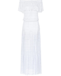 Белое вязаное платье с открытыми плечами от Cecilia Prado