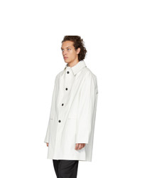 Белое длинное пальто от Kassl Editions