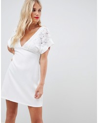 Белое кружевное коктейльное платье от ASOS DESIGN