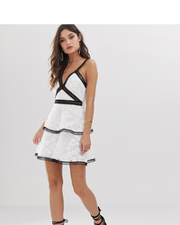 Белое кружевное коктейльное платье от ASOS DESIGN