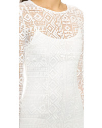 Белое кружевное облегающее платье от J.o.a.