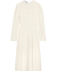Белое кружевное платье-миди от Prada