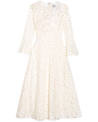 Белое кружевное платье-миди от Valentino