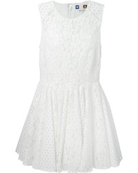 Белое кружевное платье с плиссированной юбкой от MSGM