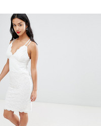 Белое кружевное платье-футляр от City Goddess Petite