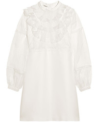 Белое кружевное платье от Miu Miu