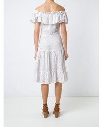 Белое льняное платье с открытыми плечами от Isolda