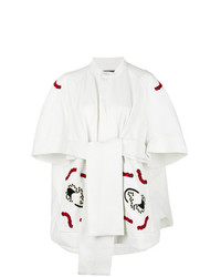 Белое пальто-накидка с вышивкой от Henrik Vibskov