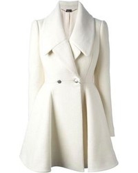 Женское белое пальто от Alexander McQueen