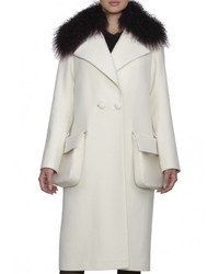 Женское белое пальто от Anastasya Barsukova