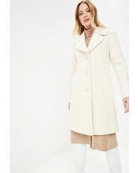 Женское белое пальто от Gamelia