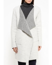 Женское белое пальто от Lovini