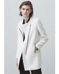 Женское белое пальто от Mango