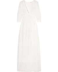 Белое платье-макси с вышивкой от Vilshenko
