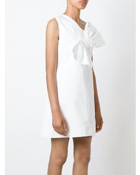 Белое платье прямого кроя от Victoria Victoria Beckham