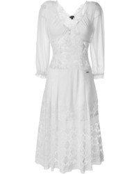 Белое платье с вышивкой от Just Cavalli