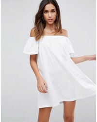 Белое платье с открытыми плечами от Asos