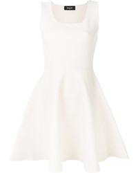 Белое платье с плиссированной юбкой от Dsquared2