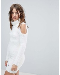 Белое платье-свитер от Lipsy