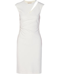 Белое платье-футляр от Emilio Pucci
