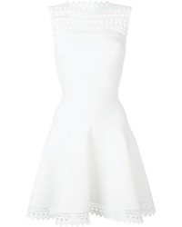 Белое платье от Alaia