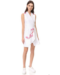 Белое платье от Carven