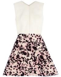 Белое платье от DELPOZO