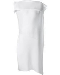 Белое платье от Issey Miyake