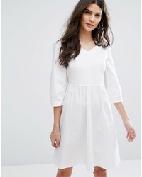 Белое платье от Max & Co.