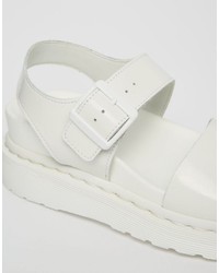 Женские белые босоножки от Dr. Martens