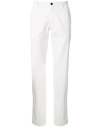 Белые брюки чинос от Giorgio Armani